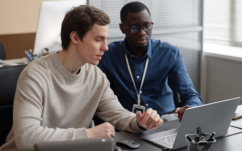 Achieve real-time resilience. Achieve real-time resilience.