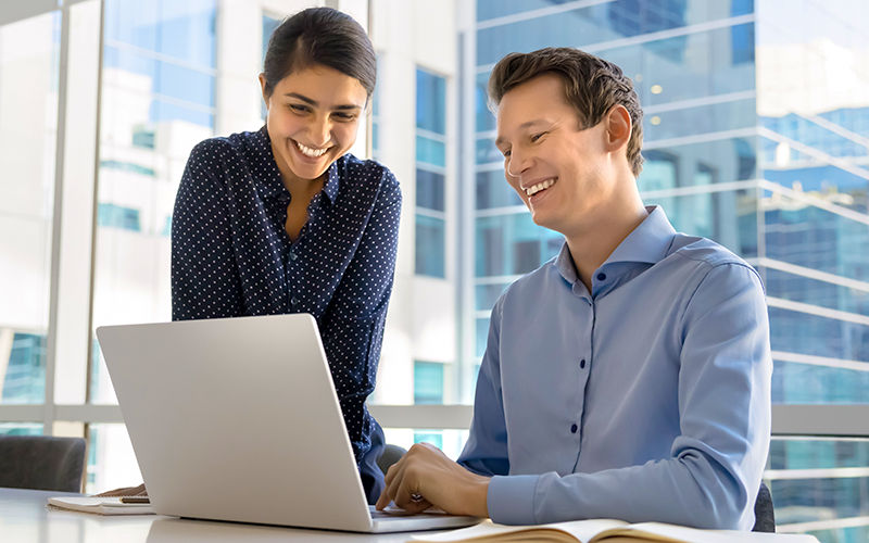 Exclaimer Starter Professionals collaborating