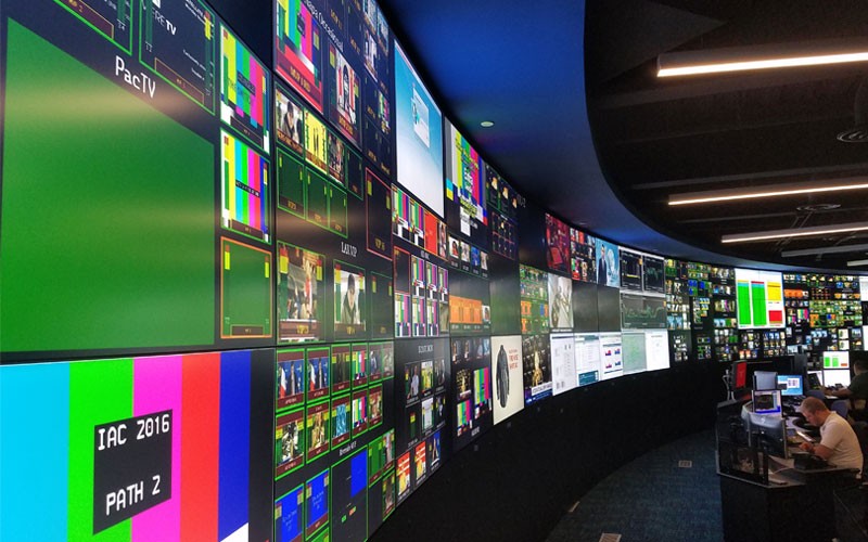 HiperView combines software and hardware Hiperwall lifestyle control display