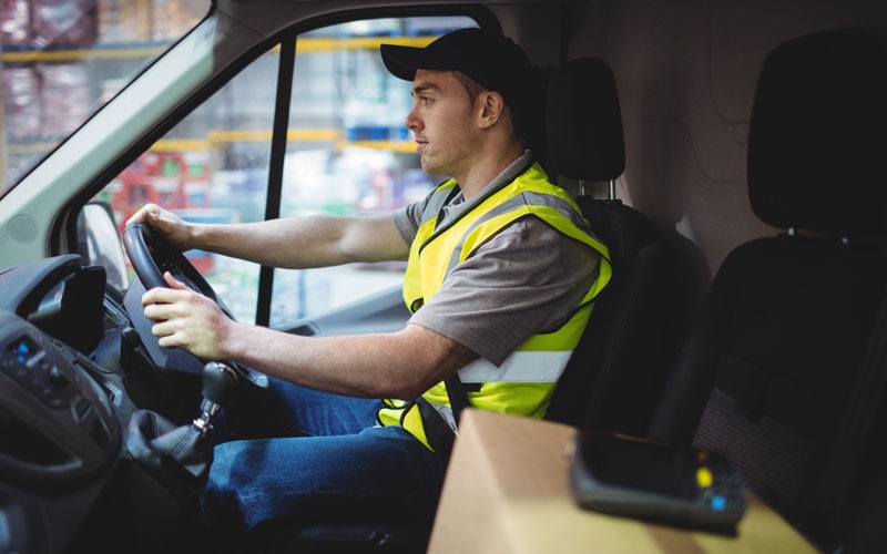 Track company's assets Driver in van