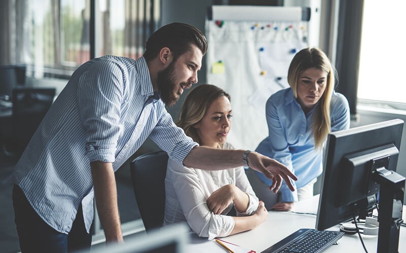 Covering all your desktop insurance needs People looking on desktop