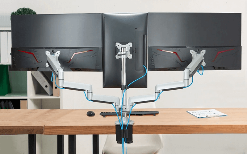 Innovative products to elevate your end-user experience Monitors set up