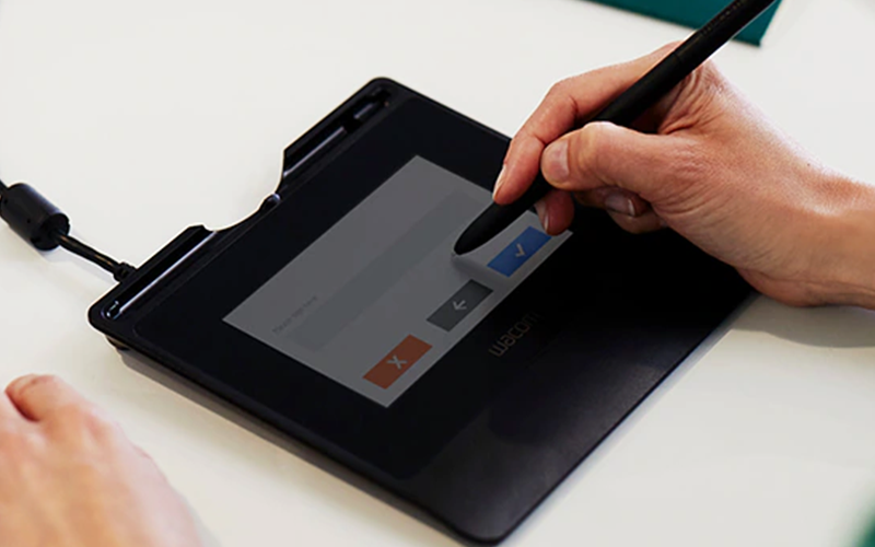Wacom Signature Pads deliver high-quality signature clarity and reliability in attractive forms Wacom signature pads